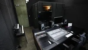 영화영상학과_사운드믹싱실